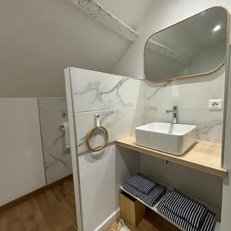 Εξοχικό σπίτι Cozy Avec Jardin Et Spa, - Fr-1-489-540