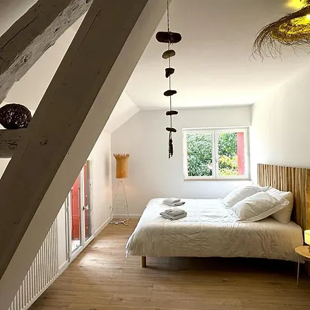 Cozy Avec Jardin Et Spa, - Fr-1-489-540 Chazemais