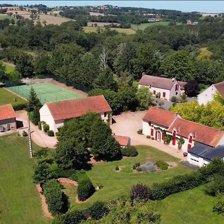 Authentique Avec Spa, Tennis Et Jardin Paysager - Draps Et Menage Inclus, Calme Campagnard. - Fr-1-489-540 Chazemais